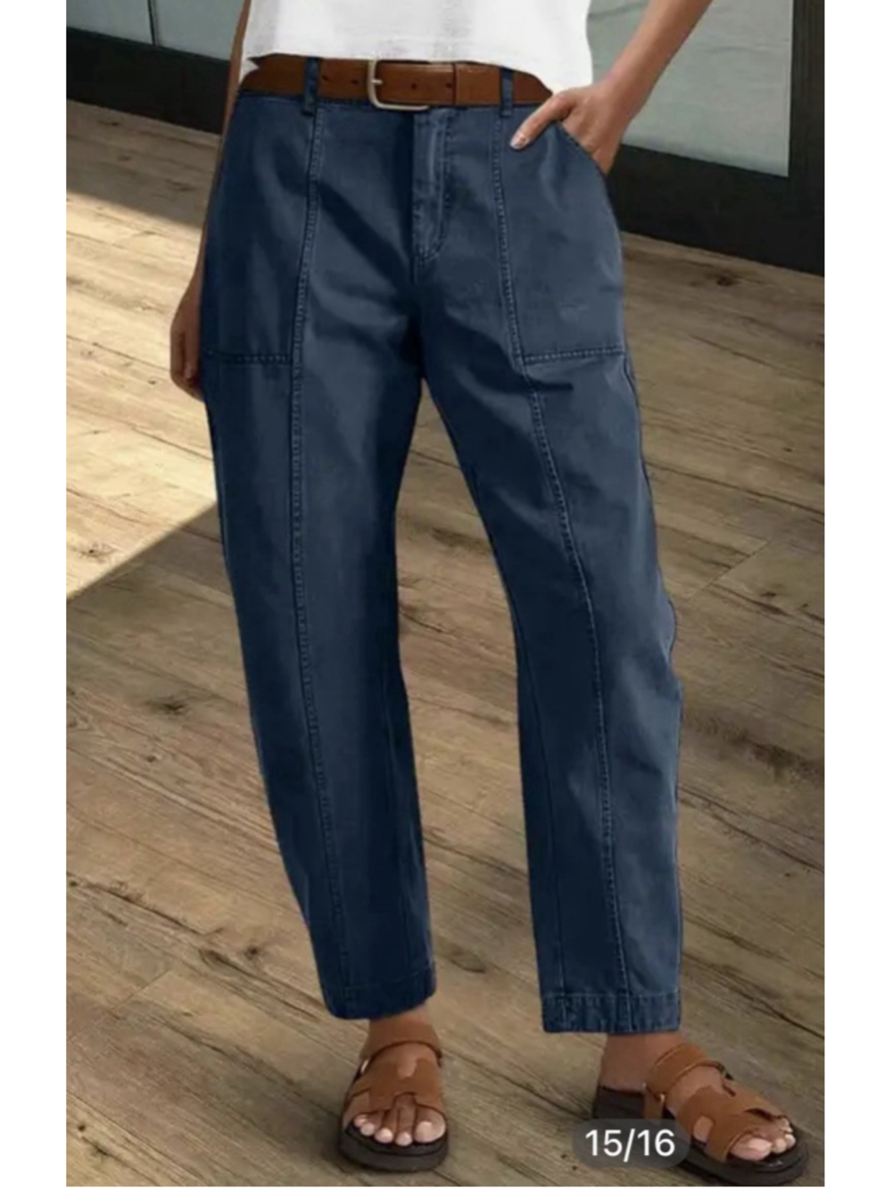 Solid Stitch Detail Mid Waist Barrel Leg Crop Pants M